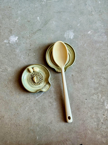 Spoon Rest/Garlic Grater Set