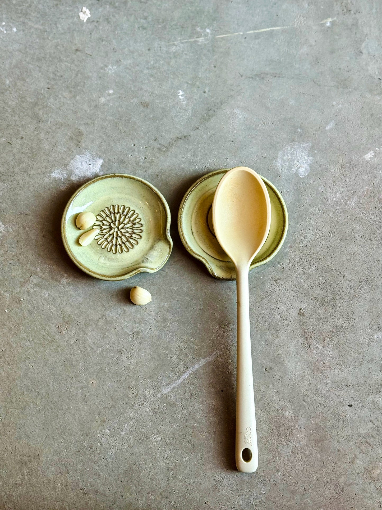 Spoon Rest/Garlic Grater Set