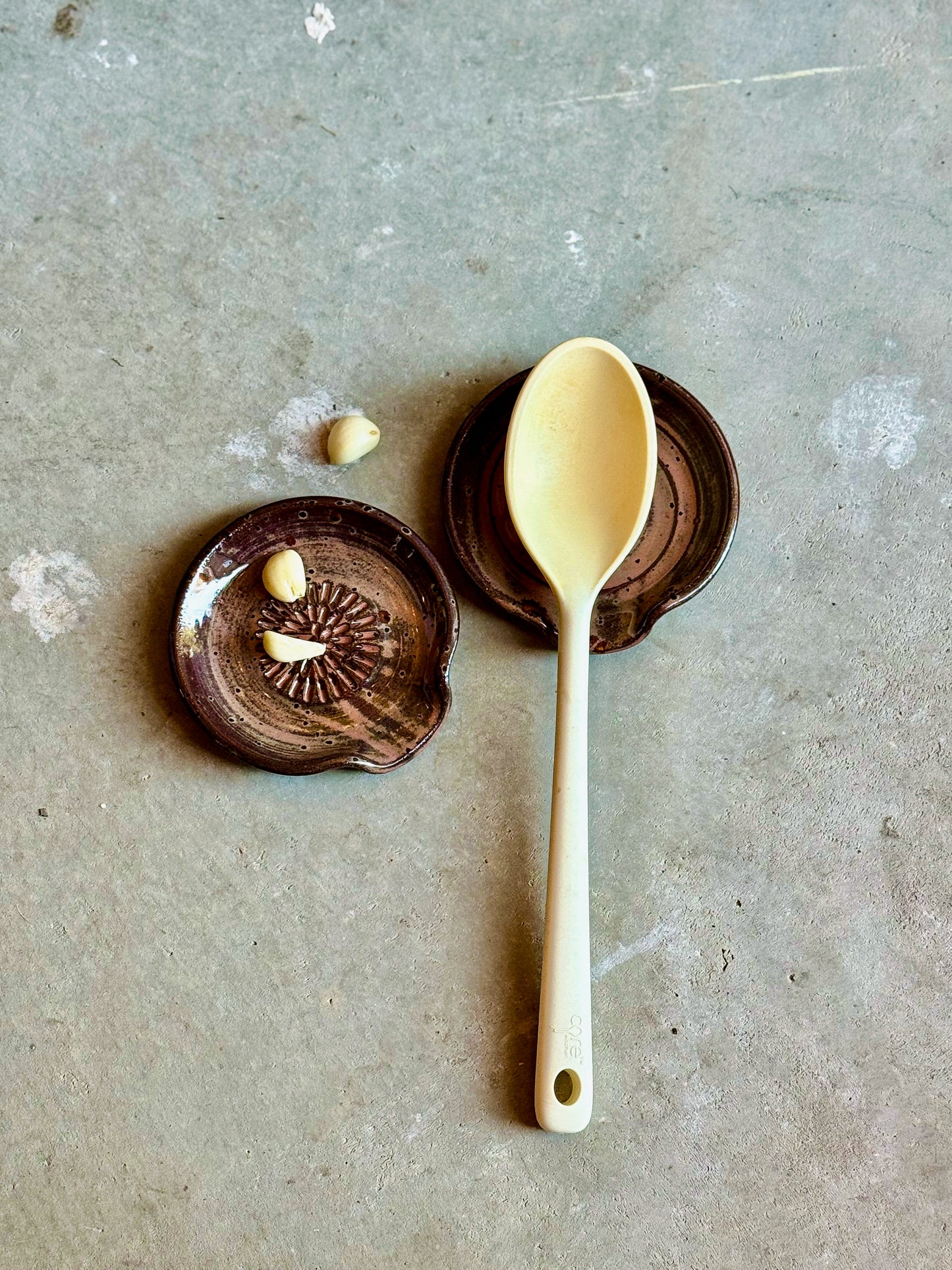 Spoon Rest/Garlic Grater Set