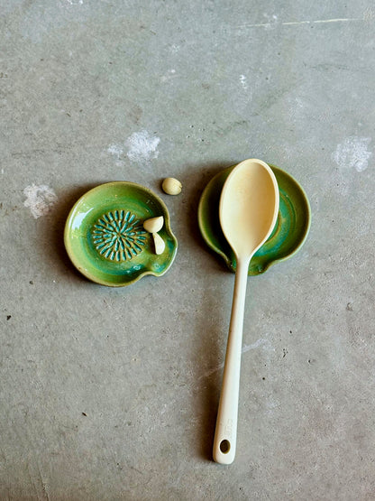 Spoon Rest/Garlic Grater Set