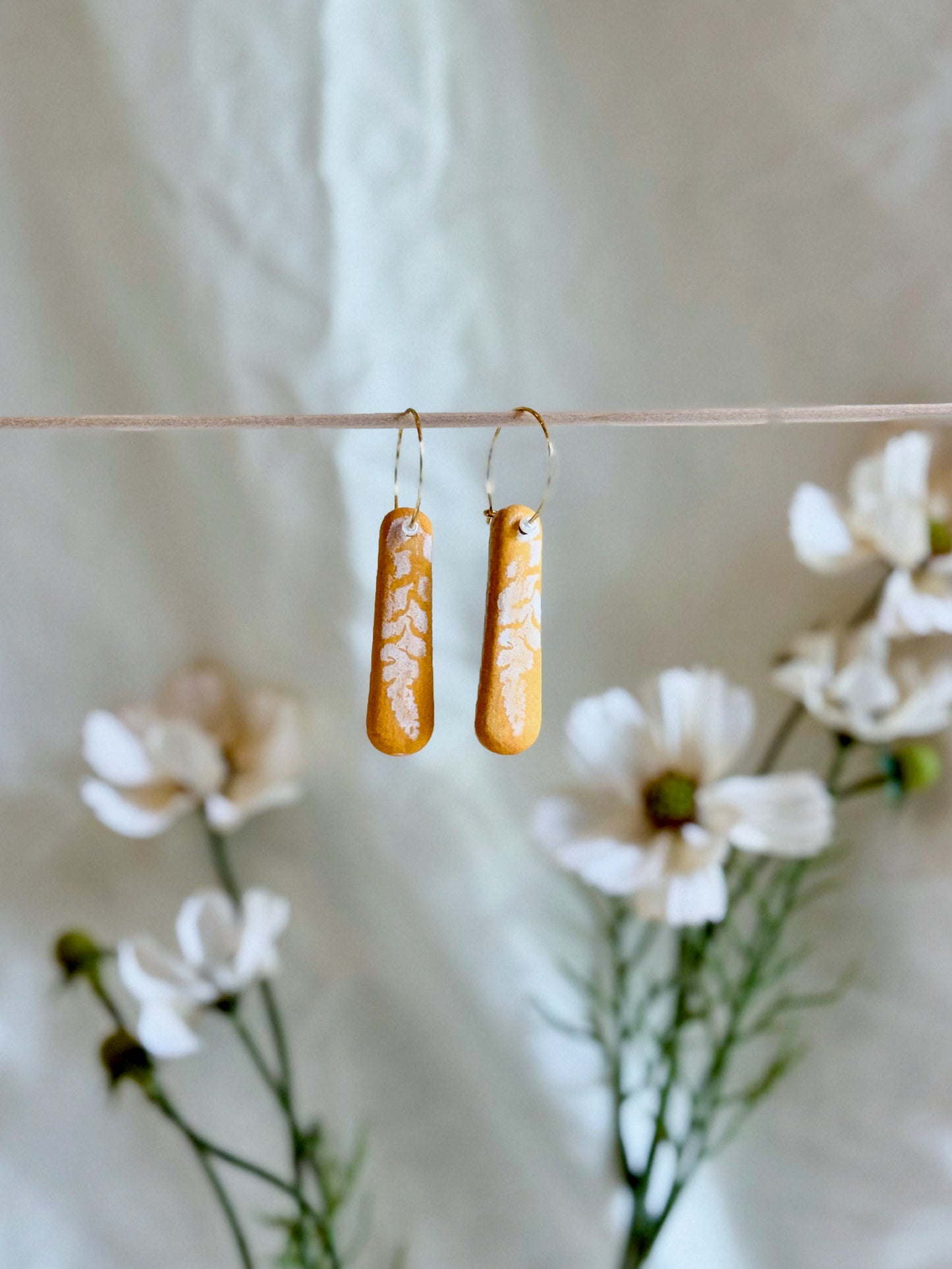 Marigold Earrings (20mm Gold)