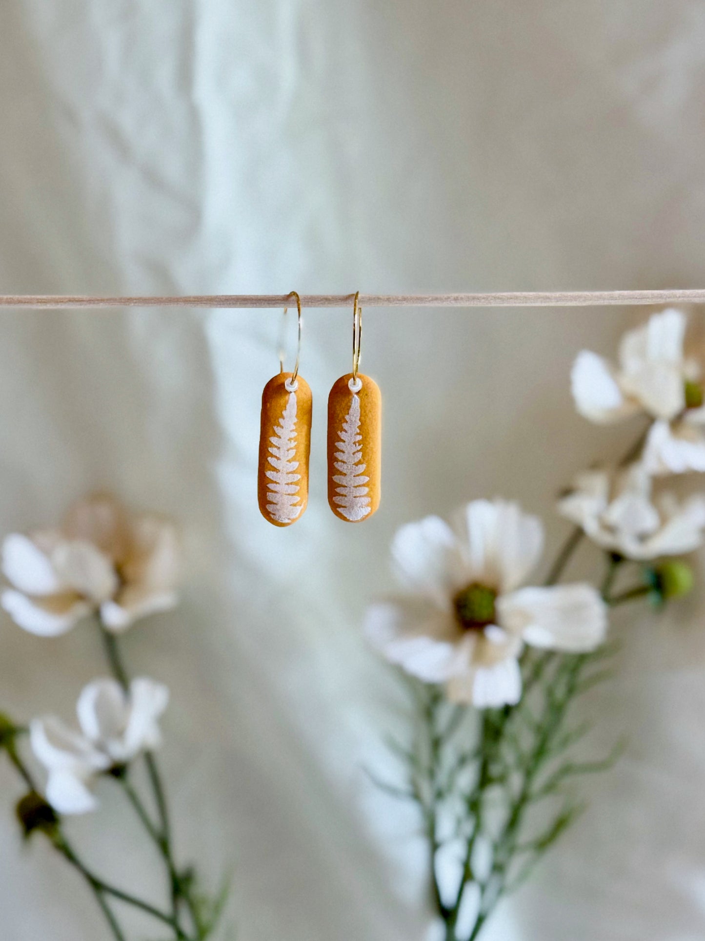 Marigold Earrings (20mm Gold)