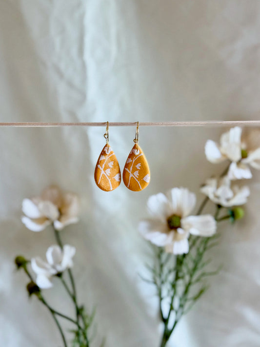 Marigold Earrings (20mm Gold)
