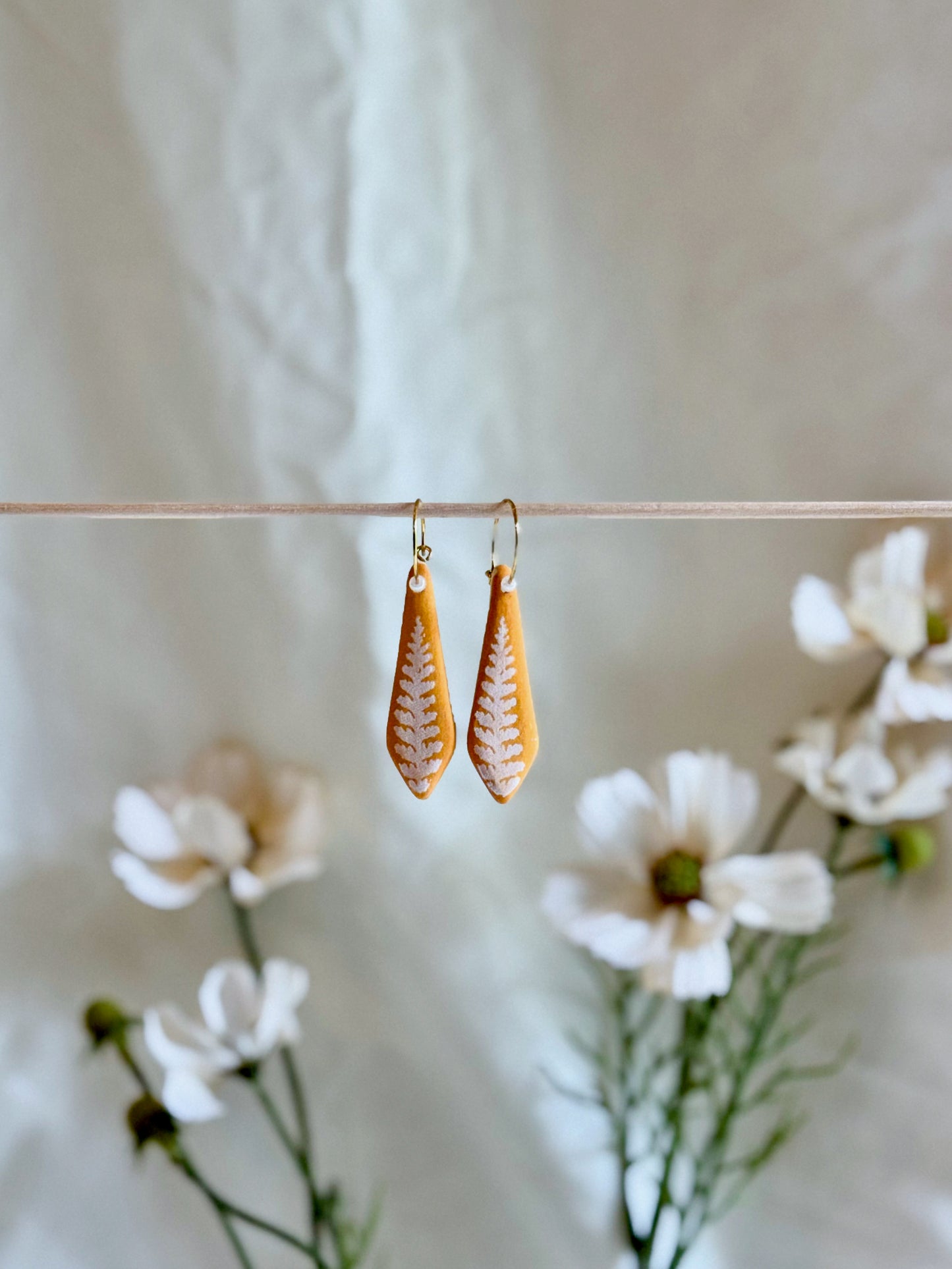 Marigold Earrings (15mm Gold)