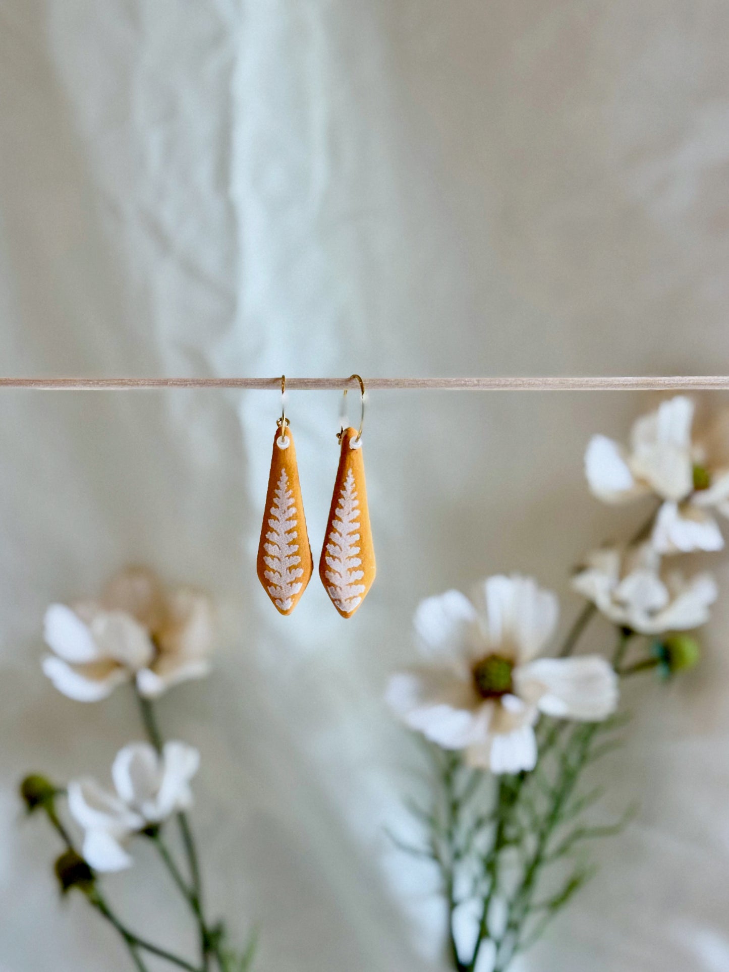 Marigold Earrings (15mm Gold)