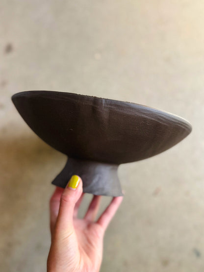 Pedestal Dish