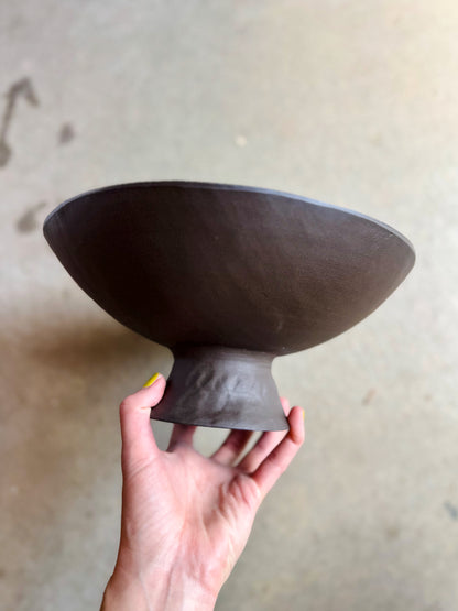 Pedestal Dish