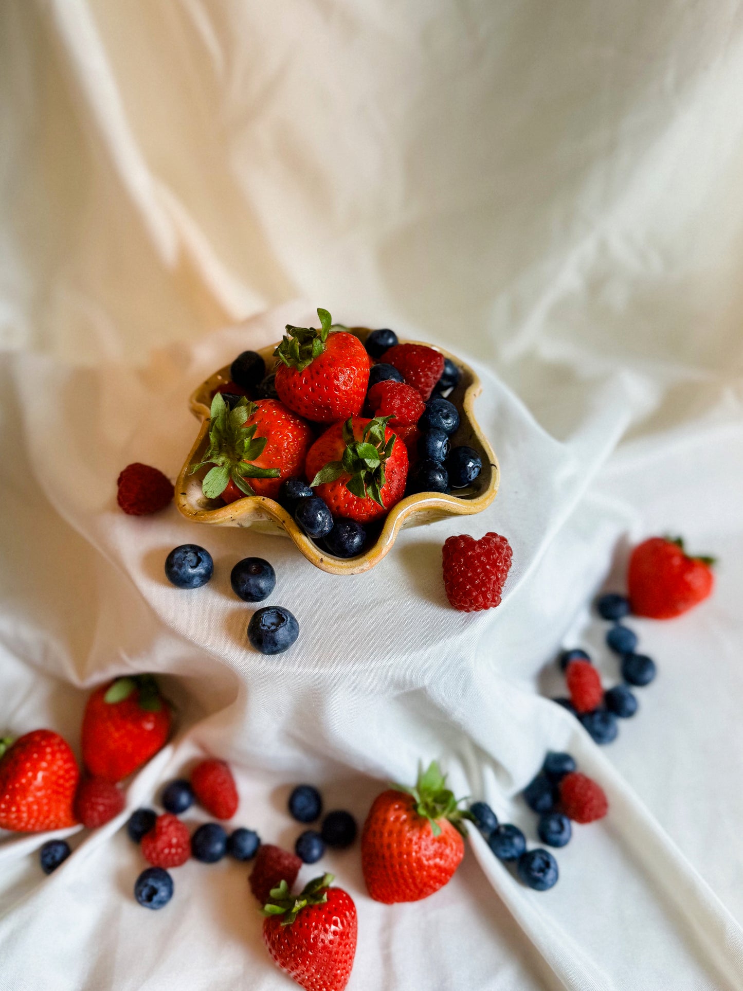 Single Serving Berry Bowl