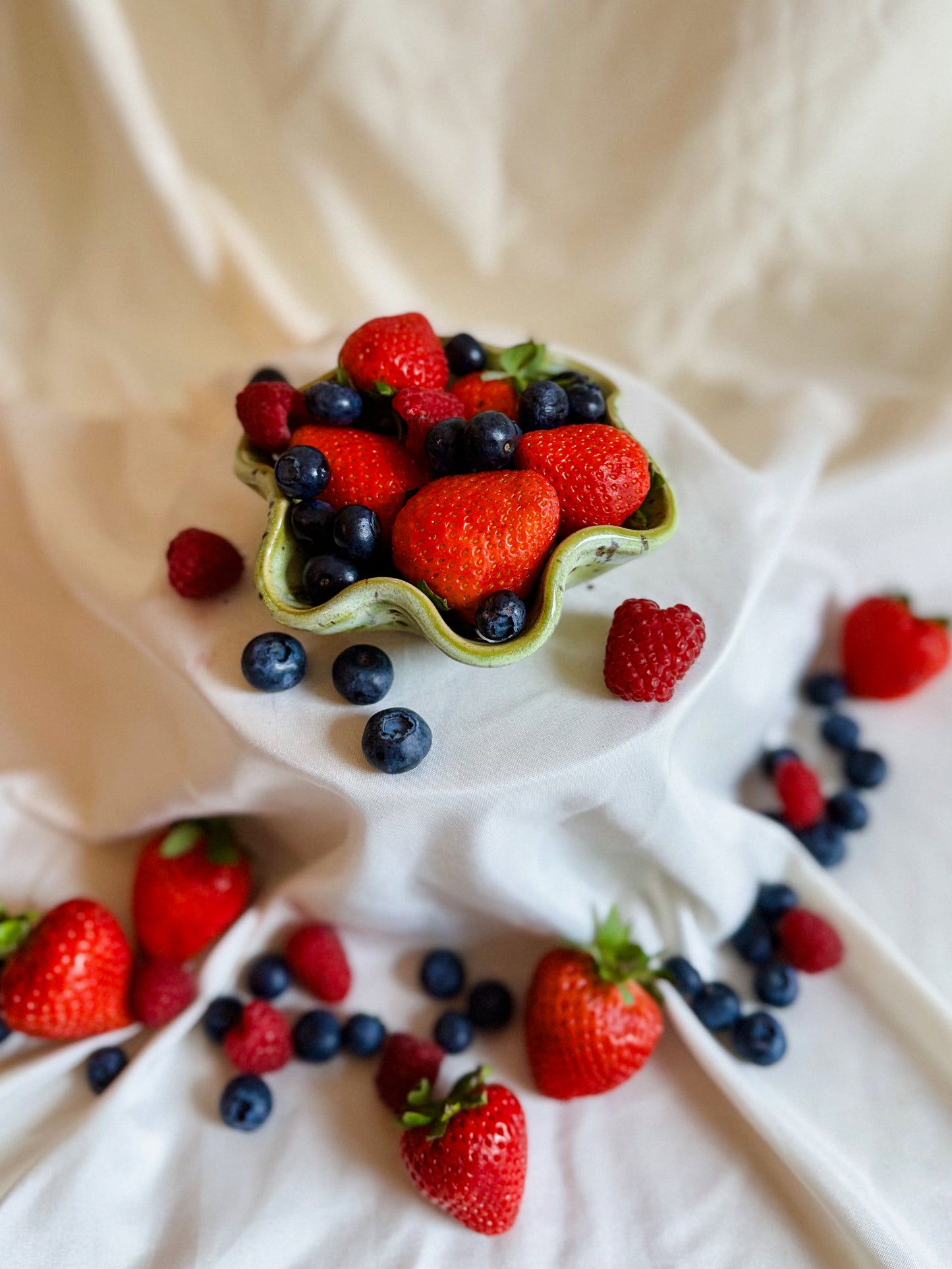 Single Serving Berry Bowl