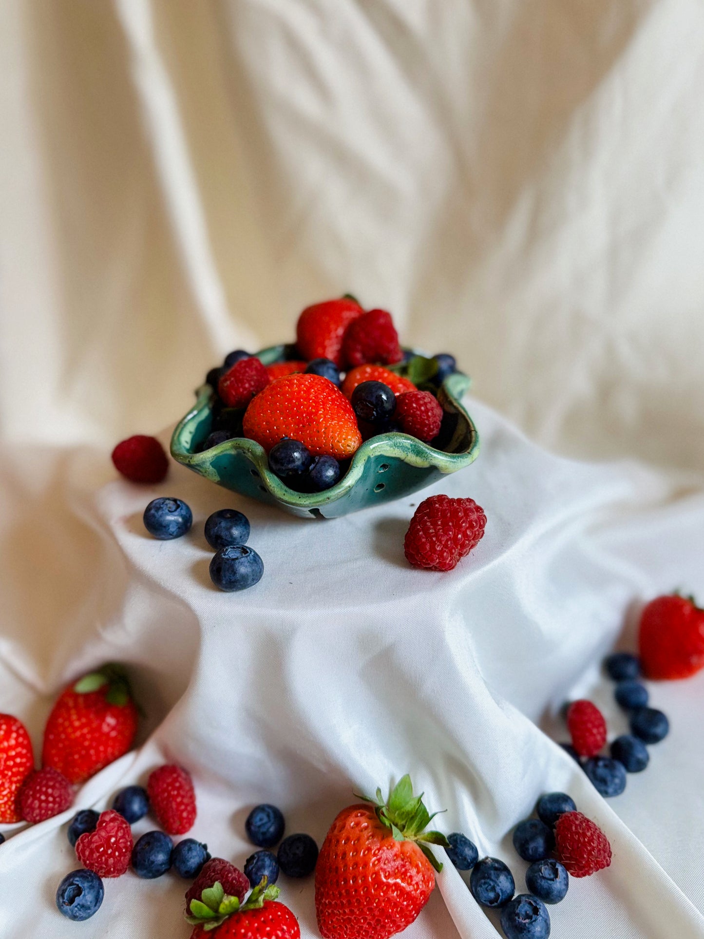 Single Serving Berry Bowl